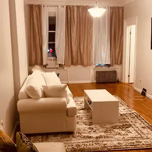 2 Bedroom Classy Brooklyn Apt-10 Mins From Barclays Center! Apartment