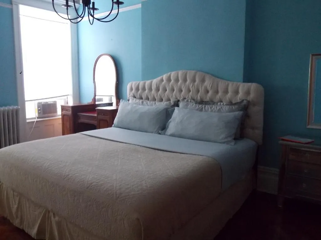Serenity At Home New York Bed & Breakfast