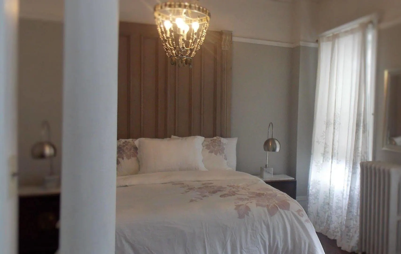 Serenity At Home New York Bed & Breakfast