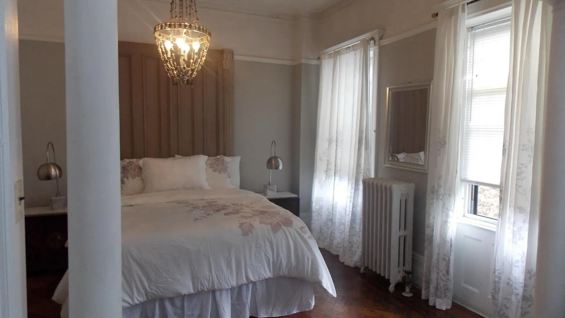 Serenity At Home New York 0*,